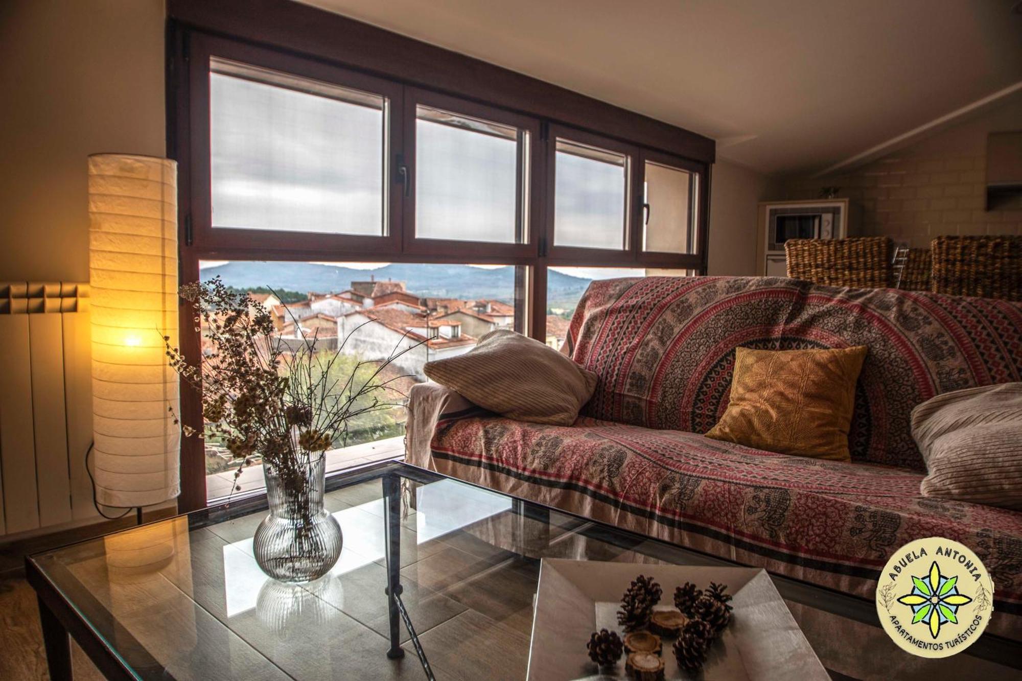 At La Abuela Antonia-El Gurugu Apartment Torre de Don Miguel ภายนอก รูปภาพ