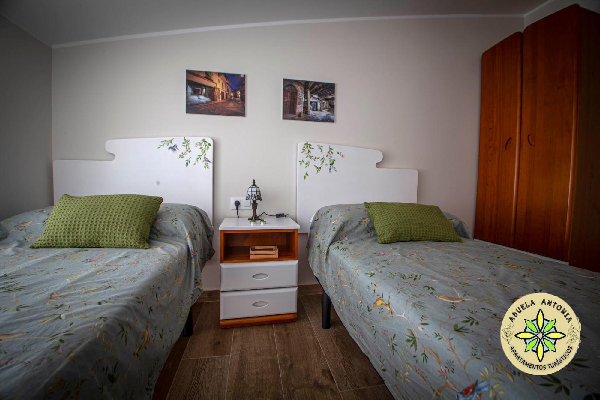 At La Abuela Antonia-El Gurugu Apartment Torre de Don Miguel ภายนอก รูปภาพ