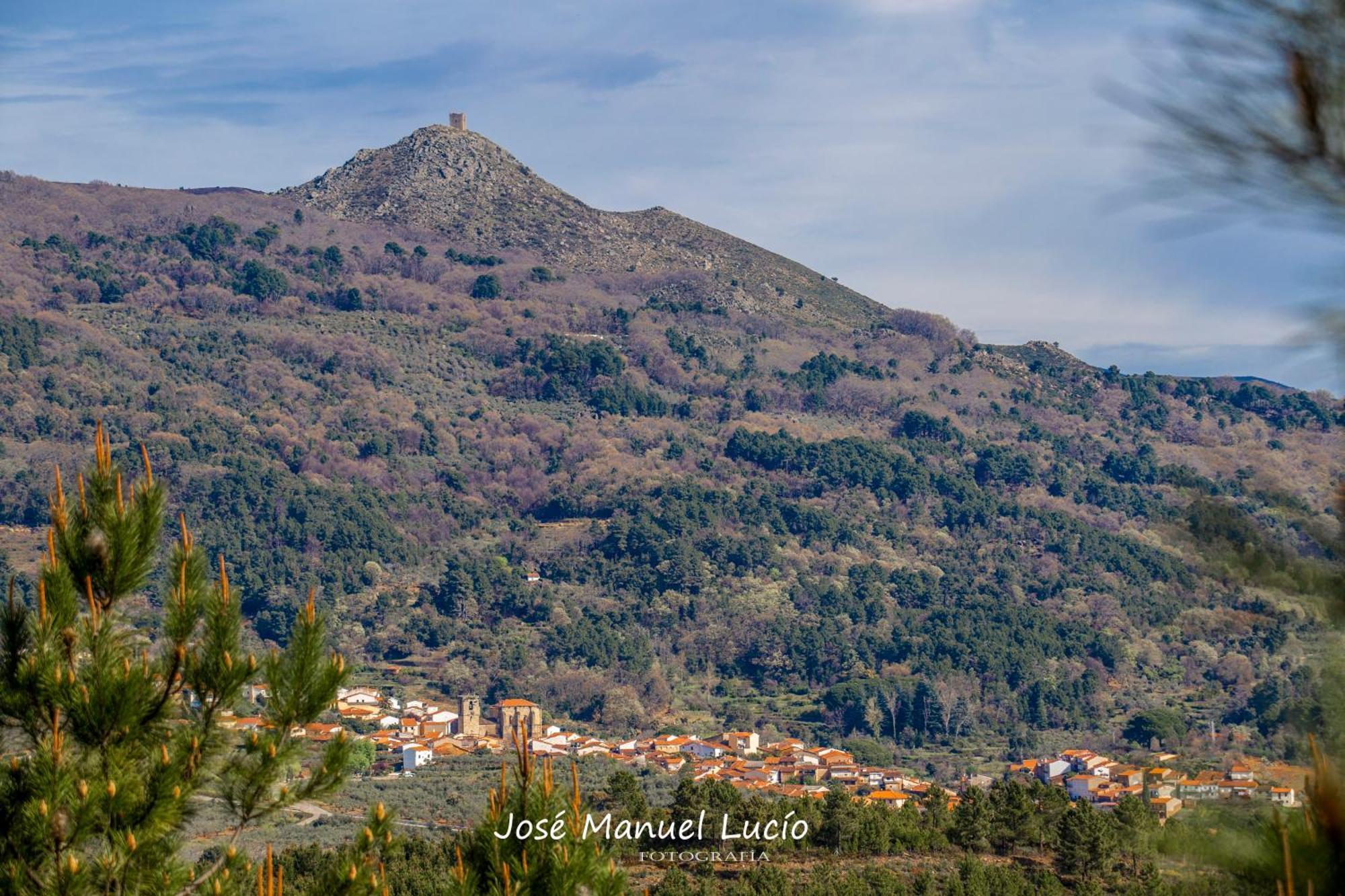 At La Abuela Antonia-El Gurugu Apartment Torre de Don Miguel ภายนอก รูปภาพ